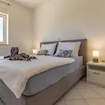 Rok Apartmán