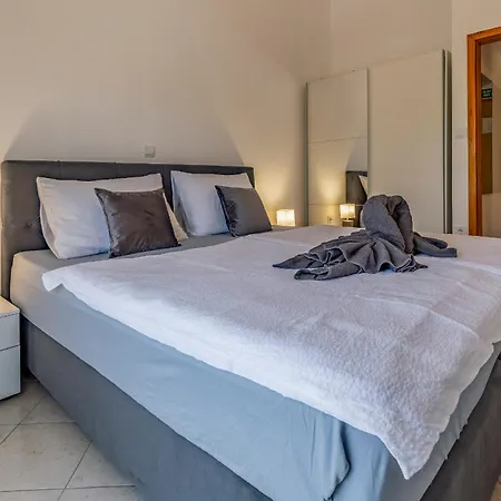 Rok Apartmán *