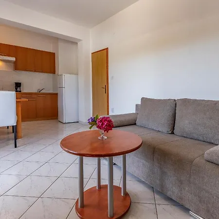 Apartment Rok
