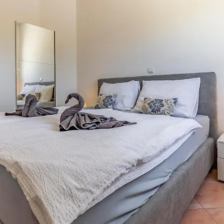 Rok Apartmán Pula
