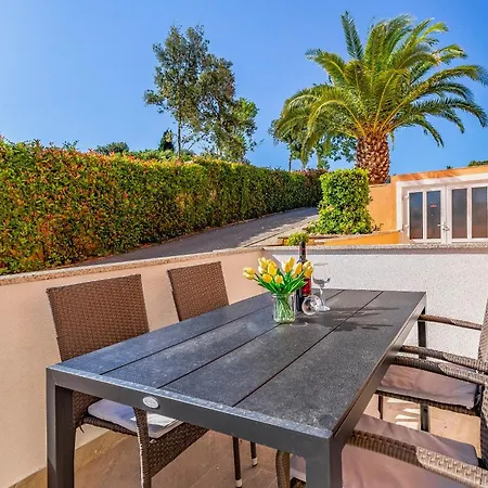 Rok Apartman Pula