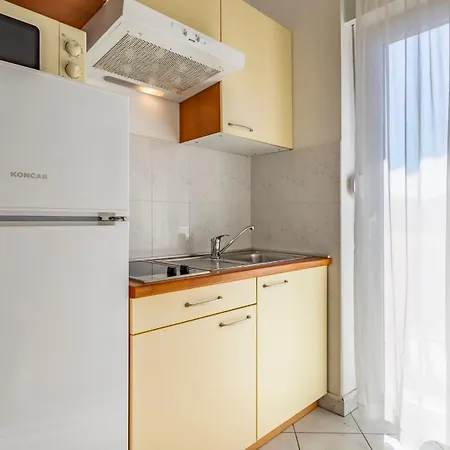 Rok Appartement Pula