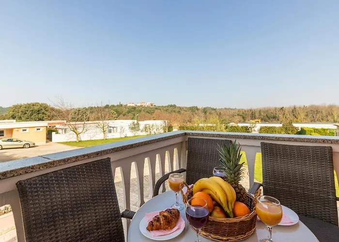 Διαμέρισμα Rok *