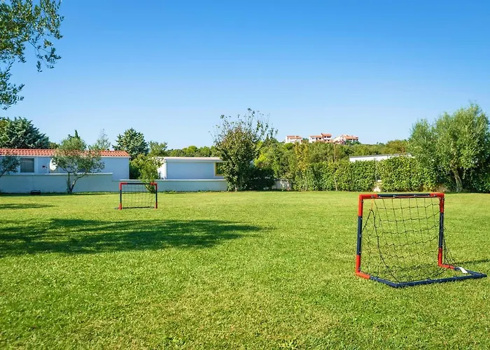 아파트 Rok 풀라